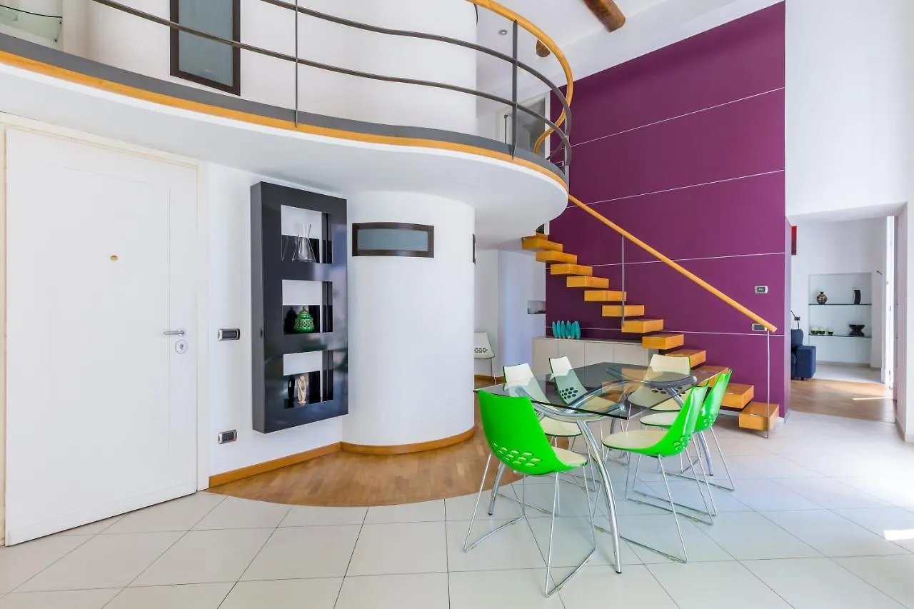 Apartment Design & Studio Duplex At National Museum Naples