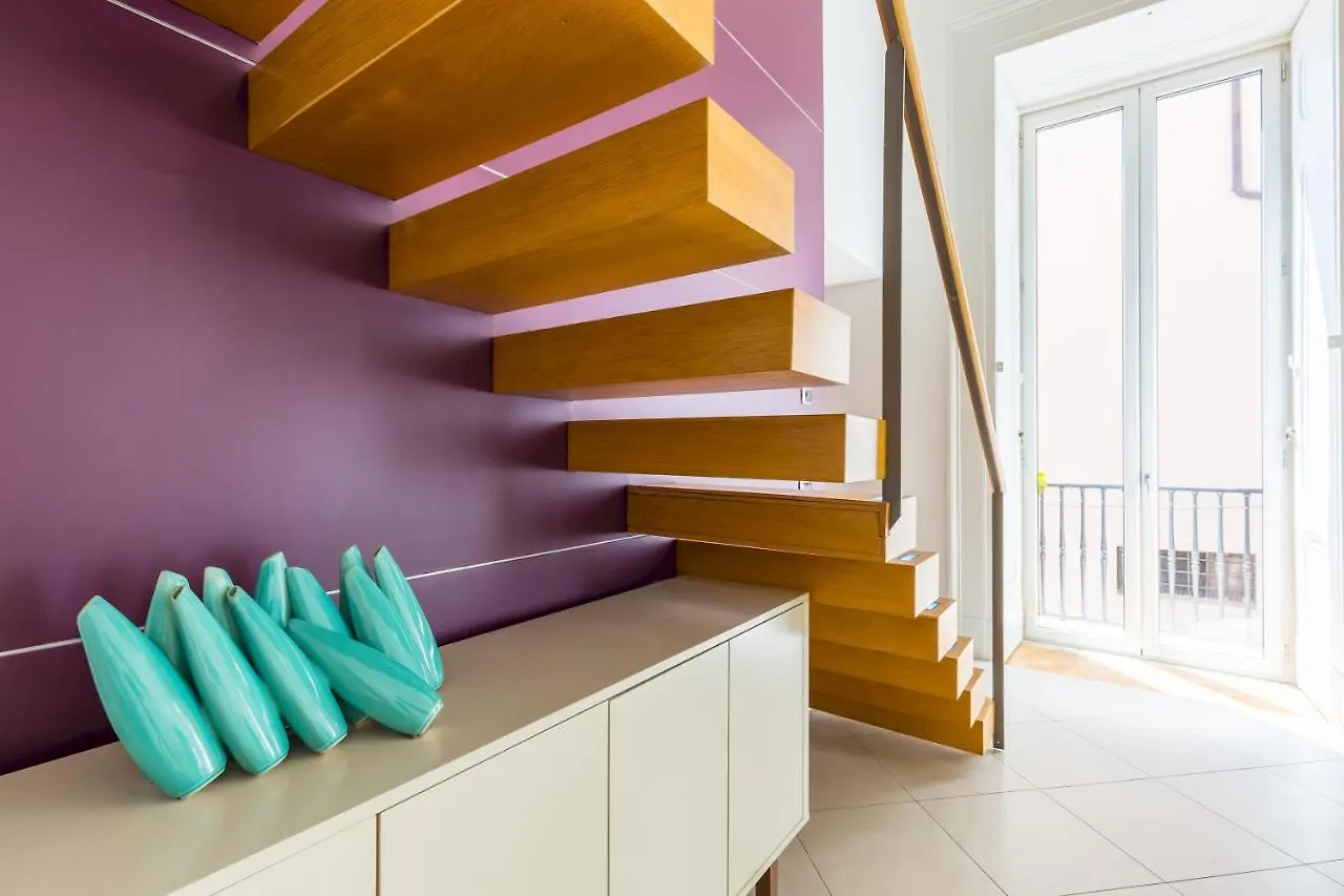 Design & Studio Duplex At National Museum Naples Italy