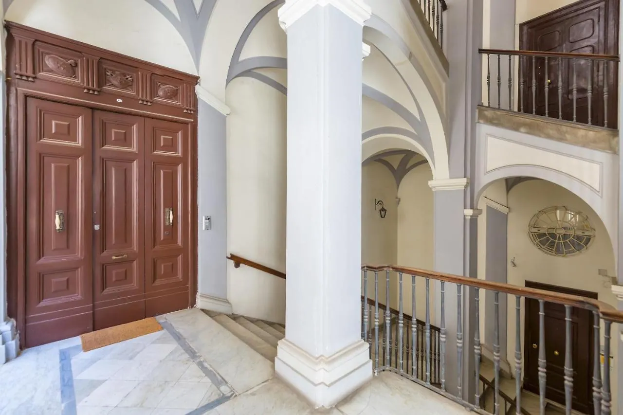 Design & Studio Duplex At National Museum Naples 0*,  Italy
