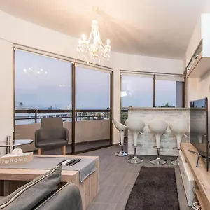 https://sea-view-flat-301.protaras-cy-hotels.com
