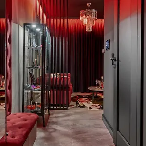 https://secretbdsm.warsawhotelspoland.com